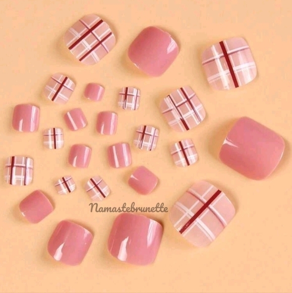 2/$16 Pink Plaid Press on Toenails - Picture 3 of 11
